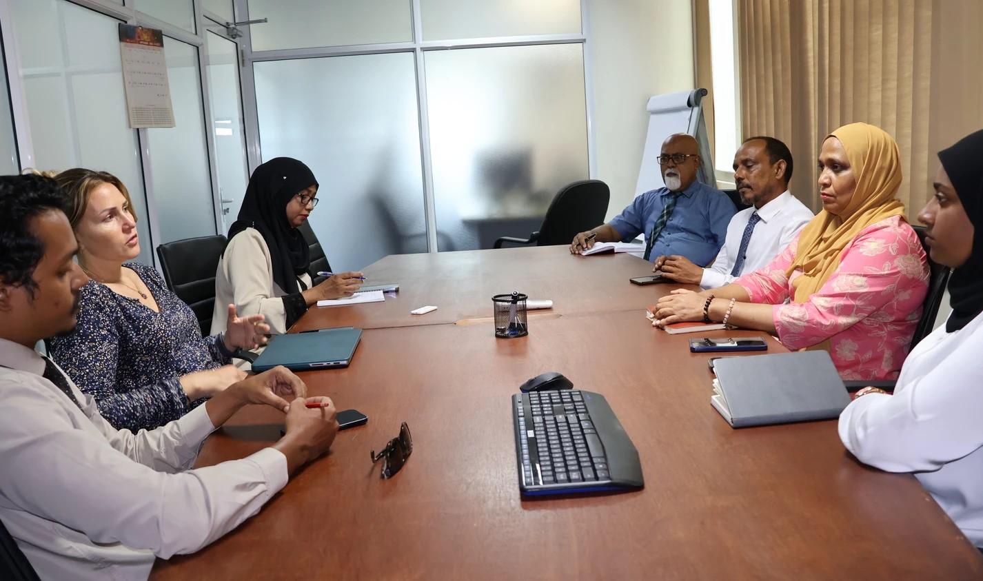 ދިރޭތަކެތީގެ ދުޅަހެޔޮކަމުގެ ދުވަސް ފާހަގަކުރުމަށް އެންޖީއޯތަކާއެކު މަޝްވަރާ ބައްދަލުވުމެއް ބާއްވައިފި